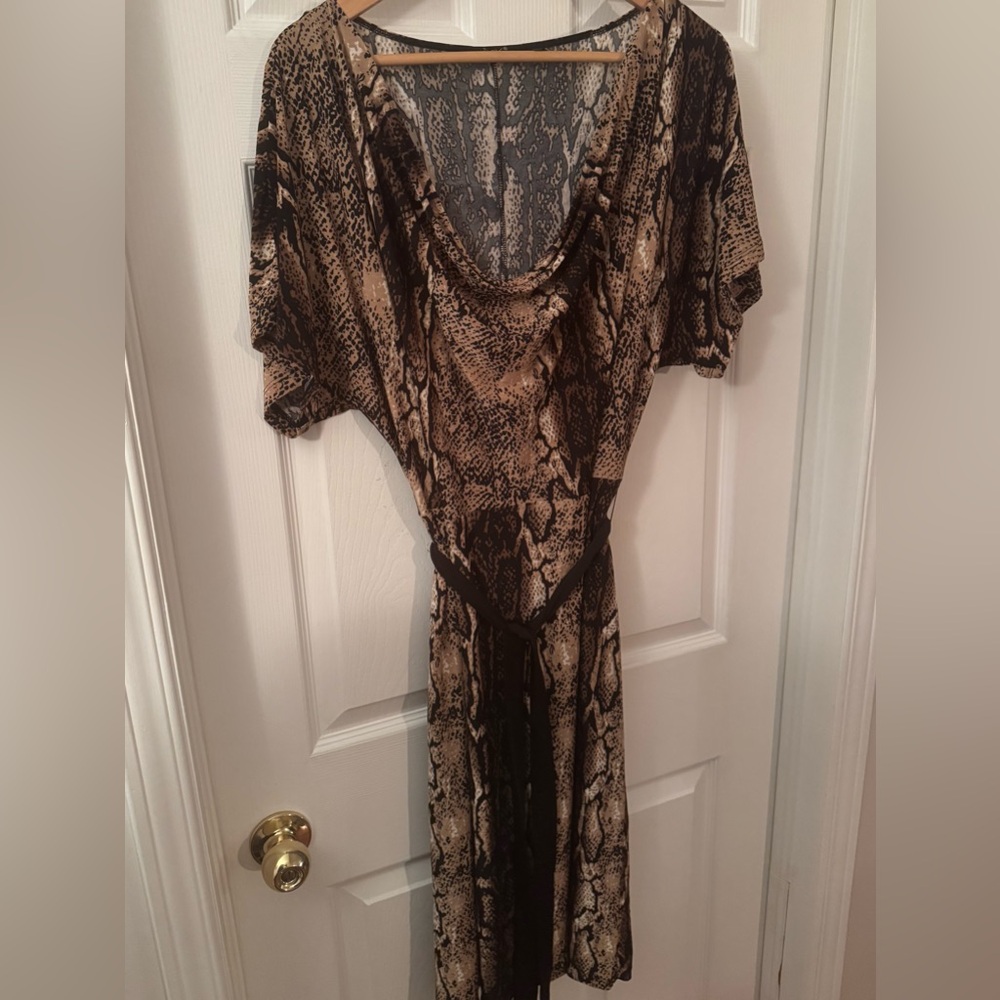 Dex brown and black elevate animal print short-sleeved dress, size 1X